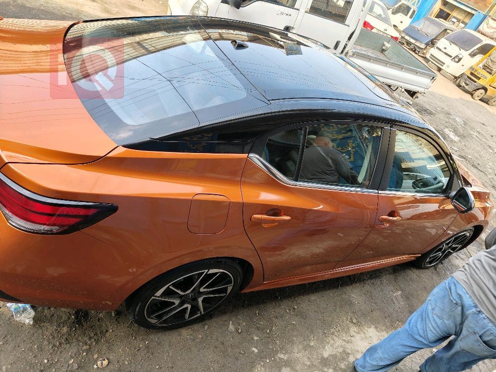 نيسان سنترا